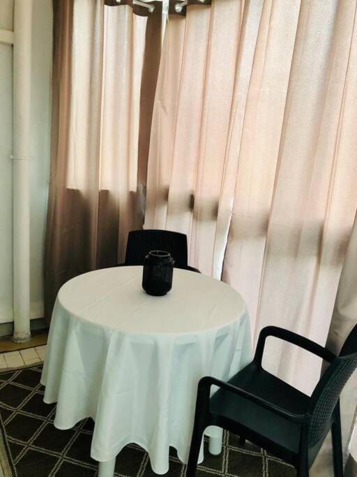 Appartamento "Beausoleil" T2 Lumineux, Parking, Clim, Wifi Sète Esterno foto