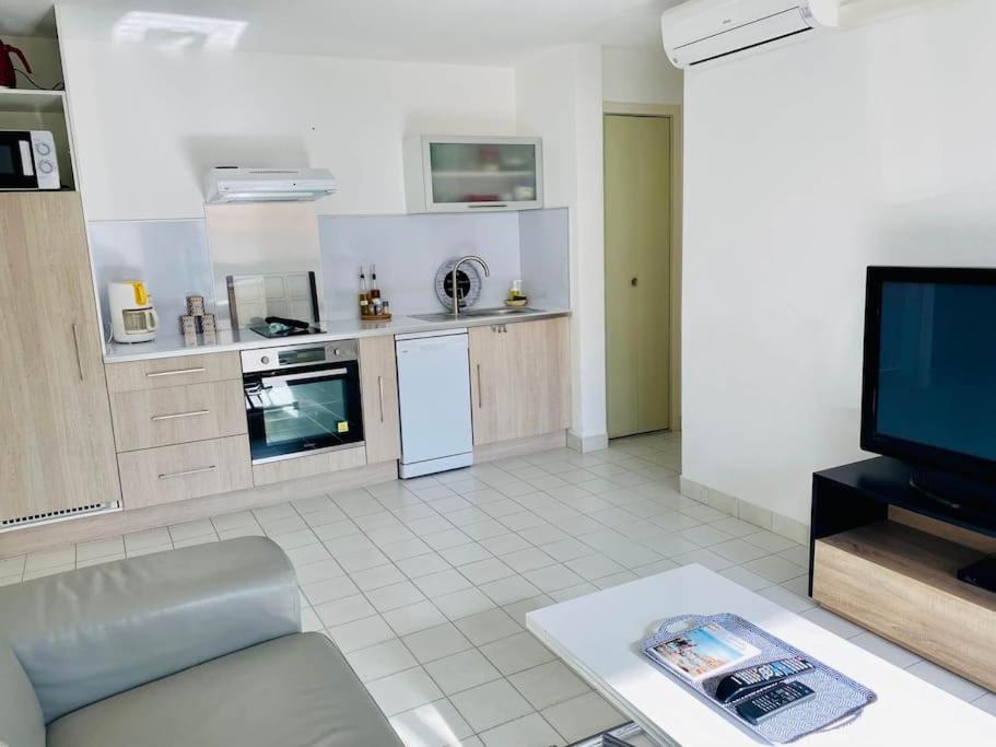 Appartamento "Beausoleil" T2 Lumineux, Parking, Clim, Wifi Sète Esterno foto