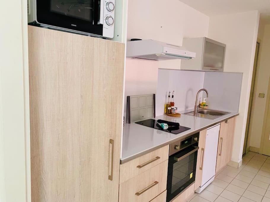 Appartamento "Beausoleil" T2 Lumineux, Parking, Clim, Wifi Sète Esterno foto